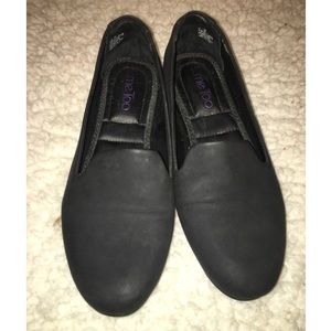 Me Too Black Loafers Sz 9
